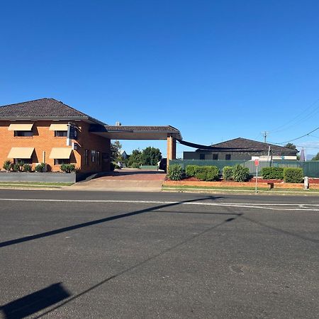 Adelong Motel Narrabri Εξωτερικό φωτογραφία