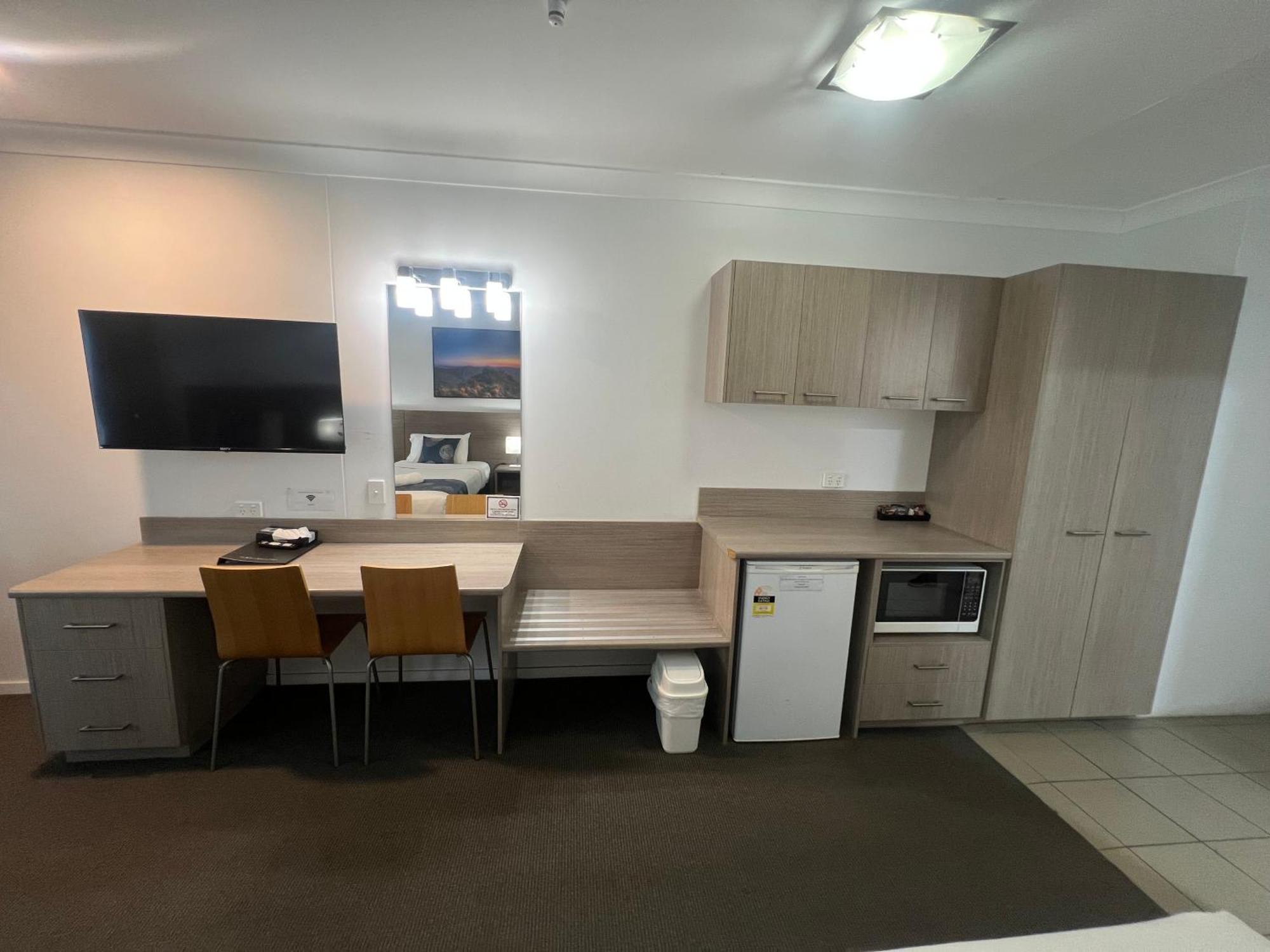 Adelong Motel Narrabri Εξωτερικό φωτογραφία