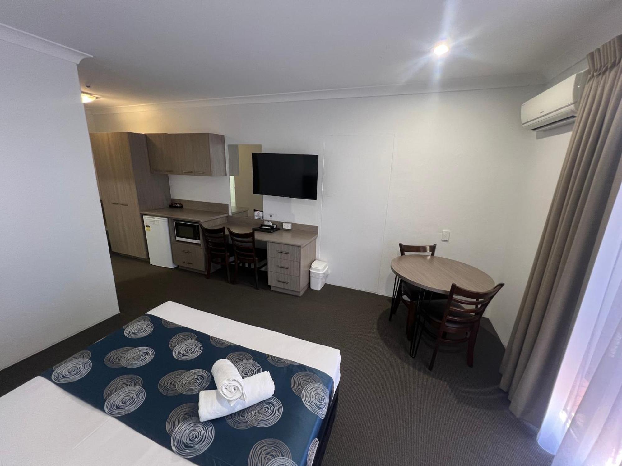 Adelong Motel Narrabri Εξωτερικό φωτογραφία